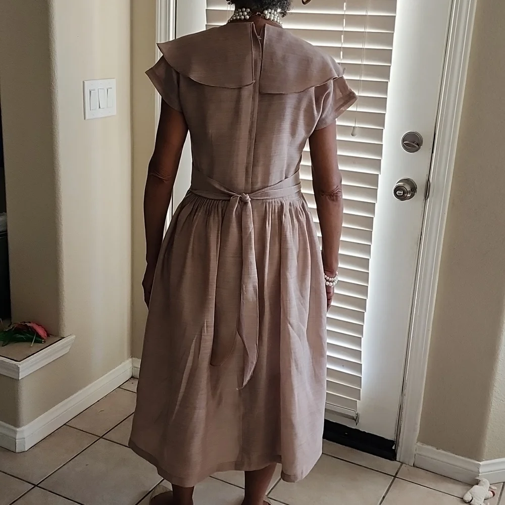 Dress - Picture 3 of 5